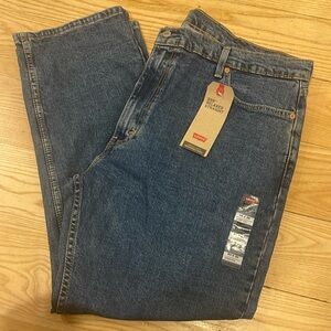 NWT 559 Relaxed Straight Levi’s men’s 44 x 30
